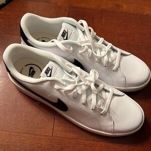 Nike white size 12 shoes